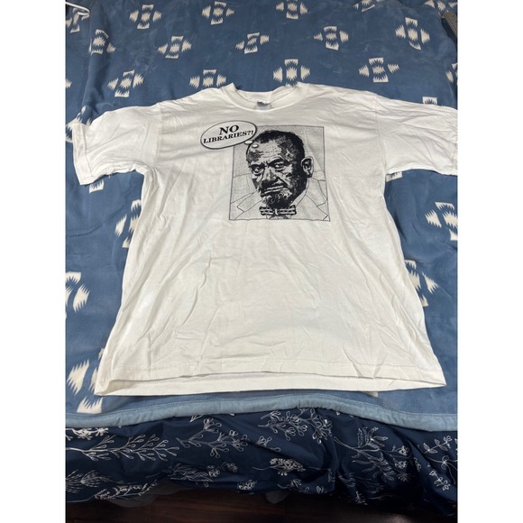Gildan Other - Gildan Ultra Cotton John Steinbeck No Libraries Graphic T-Shirt White Mens L